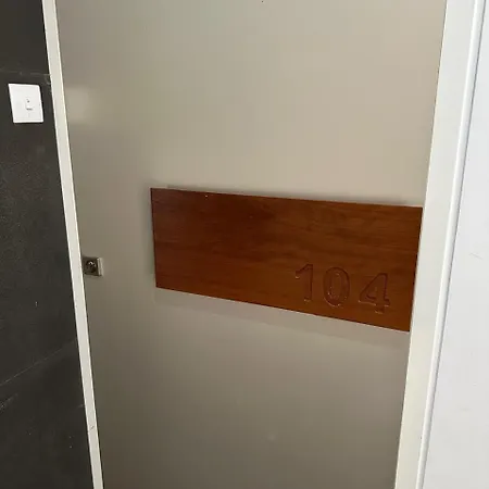 アパート Two Bedrooms With Private Balcony