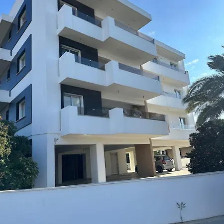 アパート Two Bedrooms With Private Balcony