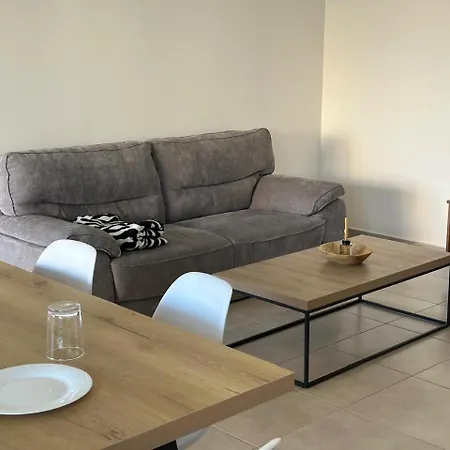 Apartment Two Bedrooms With Private Balcony