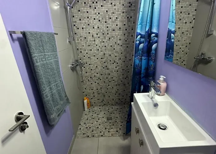 Apartment Two Bedrooms With Private Balcony *